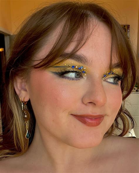 𝔞𝔩𝔢𝔵𝔦𝔰 𝔤𝔯𝔞𝔠𝔢 𝔴𝔦𝔩𝔩𝔦𝔰 (@slaygracefully) • Instagram photos and videos