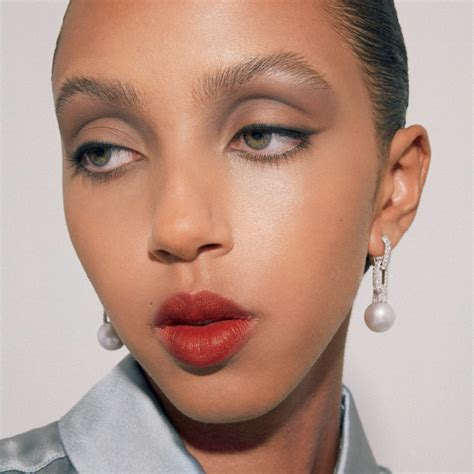 Alternate Take: Four Staple Beauty Looks to Try