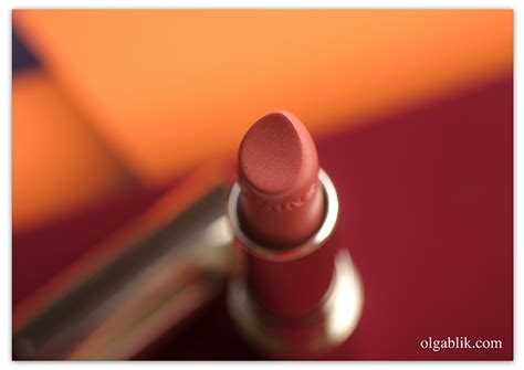 Базовые продукты Clarins - тени, помада, блеск для губ, карандаш