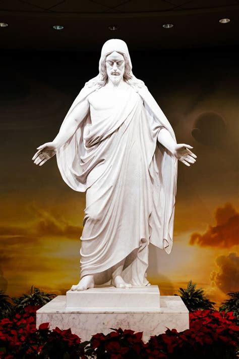 statue  jesus christ   washington dc temple   lds