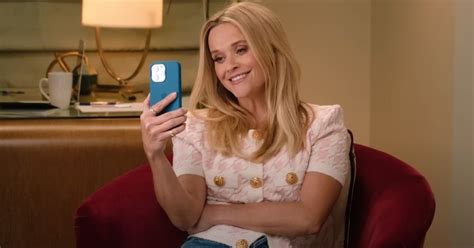 How the Your Place or Mine Trailer Sets Up a Perfect Romantic Comedy