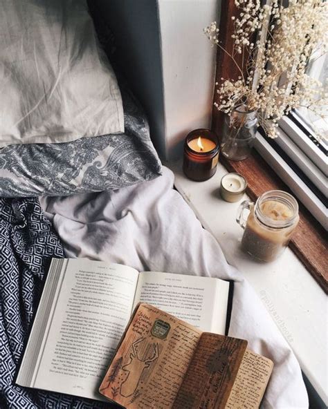 6 Cozy & dreamy nooks for rainy days - Daily Dream Decor