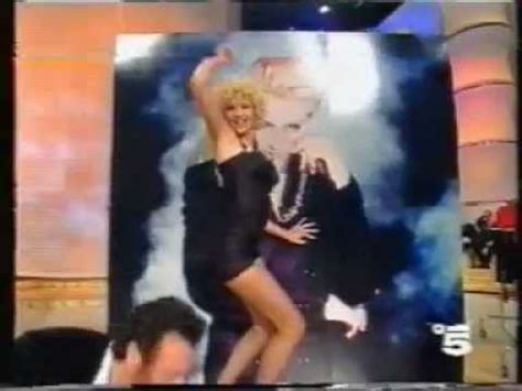 Antonella, mature, lapdance, italian TV - YouTube