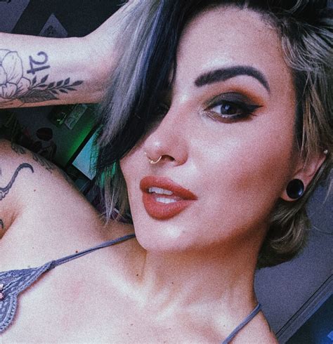 🥰 Watch Free Onlyfans Photos and Videos of Austen Marie on FansFan! 💝