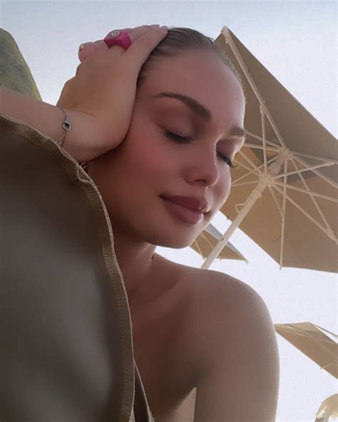 Danja Koka | Daily reminder: find happiness! It could be anywhere, even