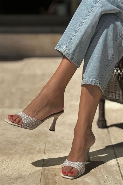 Gökhan Talay Hannah Nude Kumaş Orta Topuklu(8 CM) Topuklu Terlik