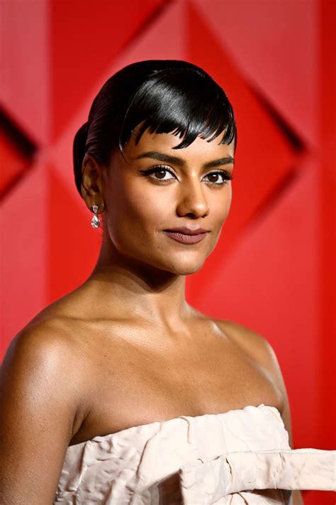 Why the taper hair cut is surprisingly better for thin hair 12