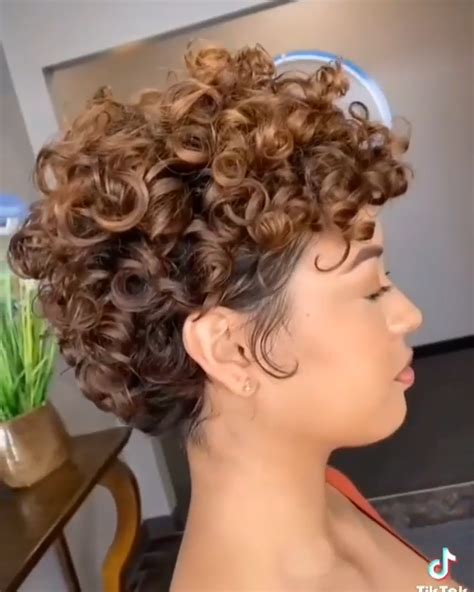 Curly hair transformation – Artofit