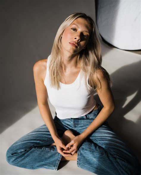 SOPHIE LOVE (@sophiefoxman) • Instagram photos and videos