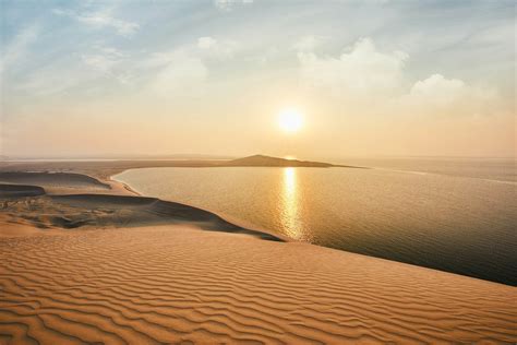 Unexpected experiences in the Qatari desert - Lonely Planet