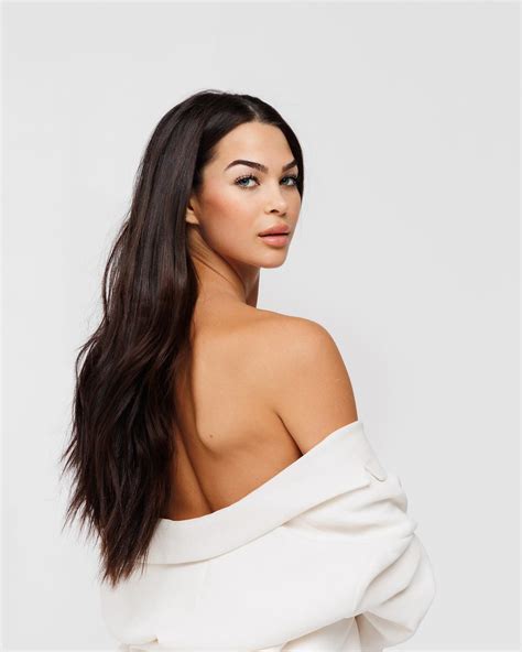 Madison Rayne Isbell (@madison.isbell_) • Instagram photos and videos