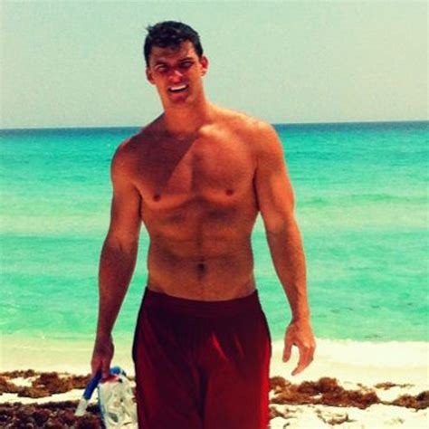 Alan Ritchson Hunger Games Gloss