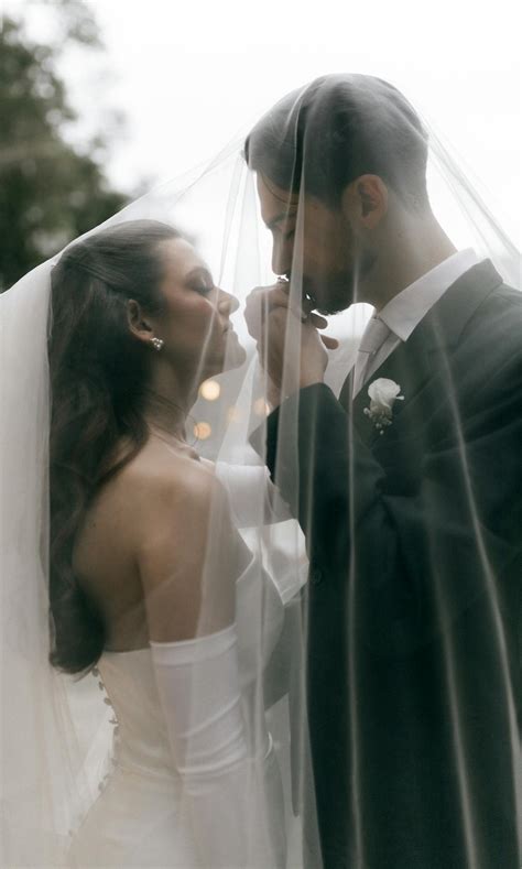 Lip+Kiss+Gif Photos, Download The BEST Free Lip+Kiss+Gif Stock Photos