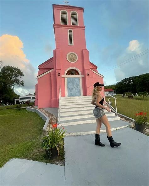 Lottie Moss shows off cleavage in plunging bodysuit as she ignores