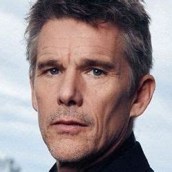 ethan hawke kimdir ethan hawke hayati ve biyografisi