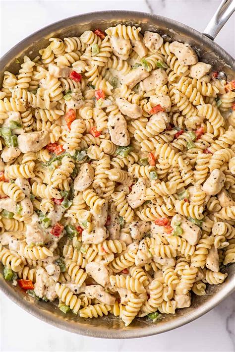 Easy Creamy Chicken Pasta with Bell Peppers