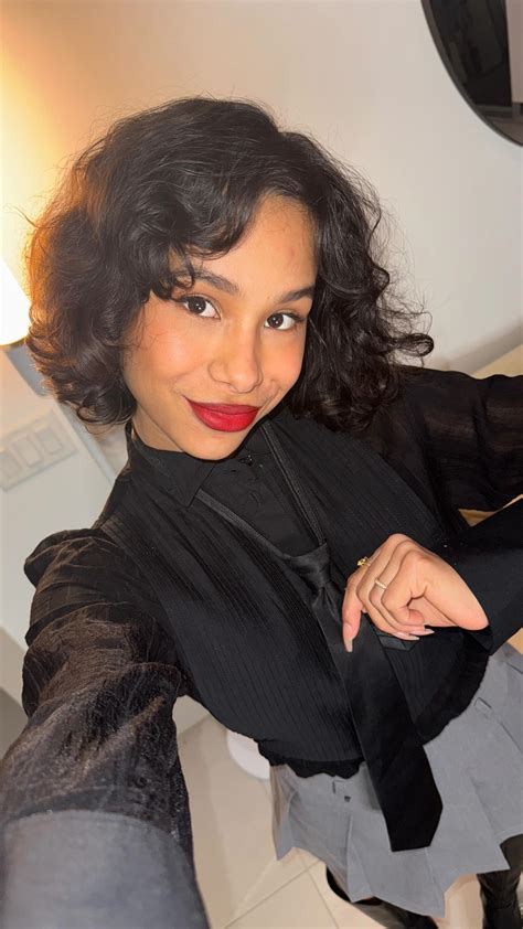 Karem Milian | Too cute to not post 🖤💗 What’s your fav pic ??🤔 #ootd #