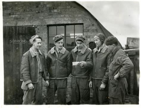 Five USAAF personnel in front of Nissen hut | The Digital Collections ...