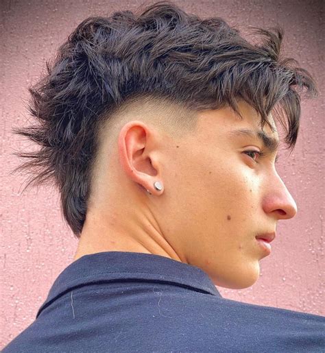 30 Trendy Mohawk Fade Haircuts for Men in 2025
