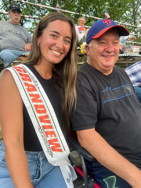 Read Smith Funeral Home Grandview WA Obituaries and Share Memories of Deceased Relatives 8