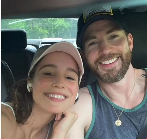 People Criticize Chris Evans For 'Gross' Age Difference With New Wife