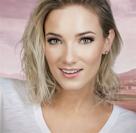 Leah Daniels | Uxbridge ON