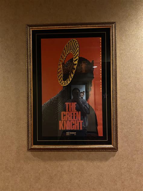 David Hobson performance reviews are shaking up the local theater 18