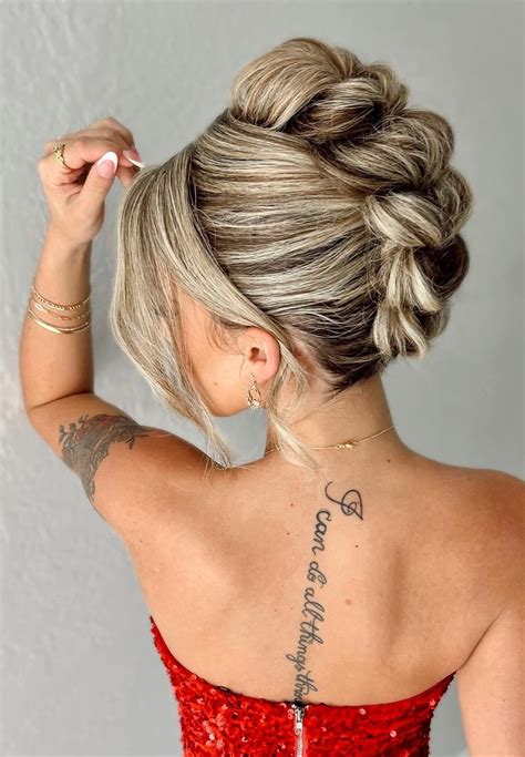 15 2024 Prom Hairstyles to Inspire You