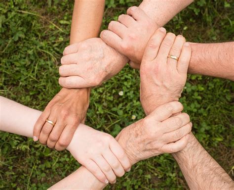 Ideas for Strengthening Friendships: Building Bonds that Last ...