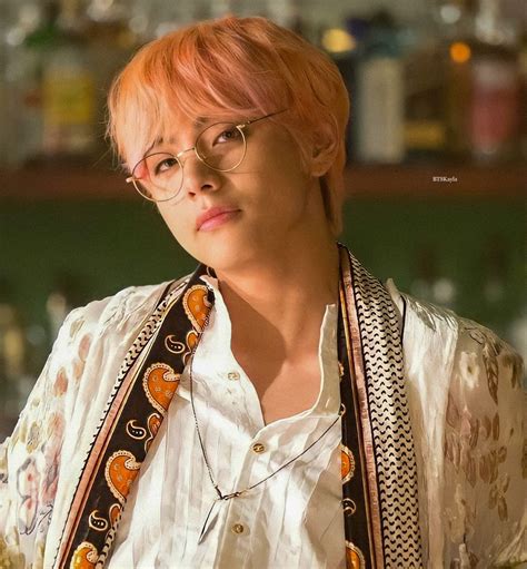 Taehyung BTSKayla 🧡[BTS JAPAN FANCAFE] 190717 Photo FAKE LOVE/Airplane ...
