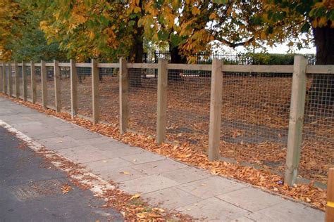 stock wire fencing supply installation heritage fencing gates