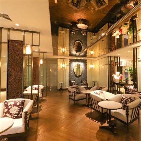 THE GLAZ BAR, Bangkok - Downtown Bangkok - Updated 2024 Restaurant ...