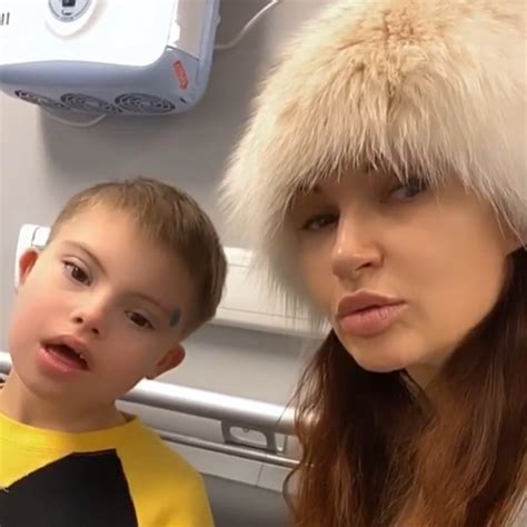 7-летний особенный сын Эвелины Бледанс травмировался на уроке ...