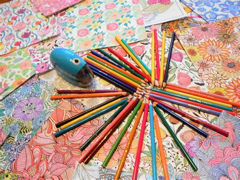 How to Do Colored Pencil Art - Frank Davis