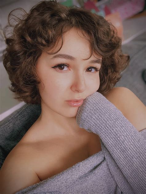[正妹] Leana Lovings 美國Camgirl - PTT表特板