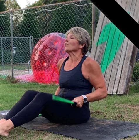 Charles David Salons & Spas... - Charles David Salons & Spas