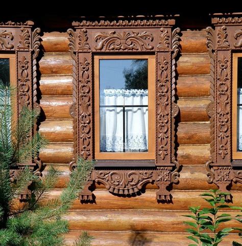 Наличники на окна в деревянном доме: фото, виды обналички