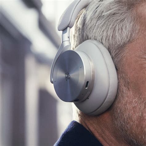 Beoplay H95: Noise-canceling Headphones From B&O - Tech Reviews