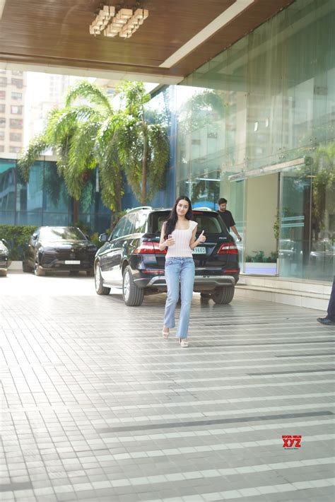 Shraddha Kapoor And Kritika Kamra Spotted At Andheri - Gallery - Social