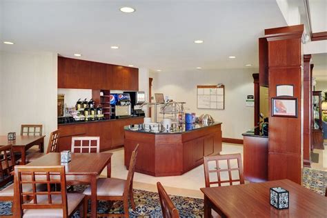 Staybridge Suites Oakville an IHG Hotel Oakville | Bookonline.com