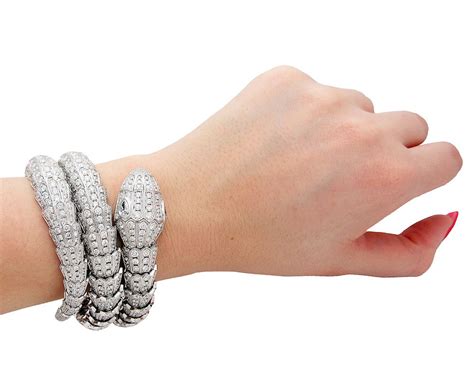 bulgari bvlgari  white gold serpenti diamond  allure antique