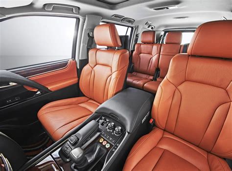 Lexus LX 570: Irresistible Looks & Performance - Autostore.pk