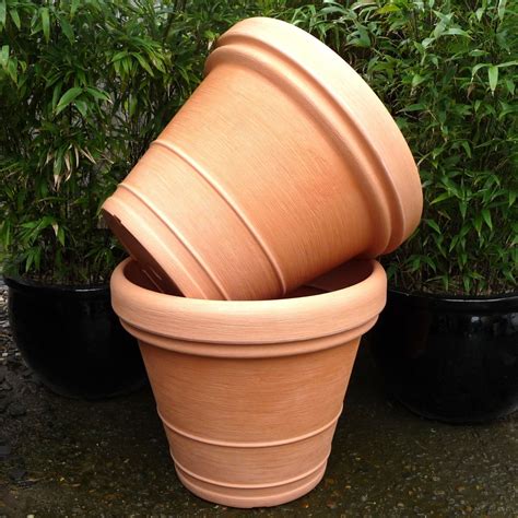 extra large heavy duty plastic planters  essex