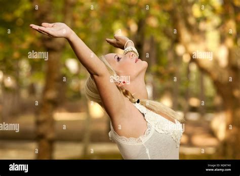 outdoor portrait   beautiful young girl stock photo alamy