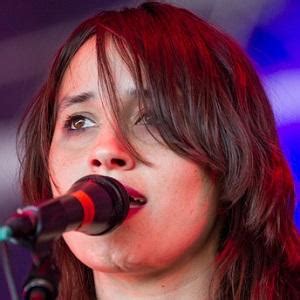 Theresa Wayman - Age, Family, Bio | Famous Birthdays
