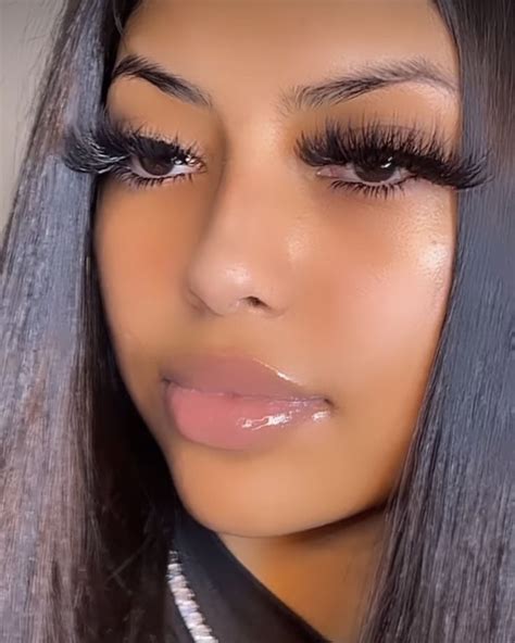 Individual Mink Lashes | Pretty lashes, Lashes beauty, Mink individual ...