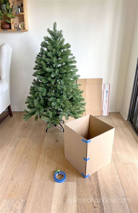easy diy elevated christmas tree box stand   minutes  piece