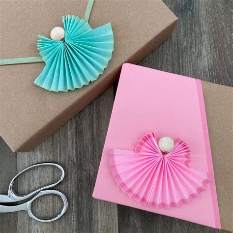 misleading gift wrapping