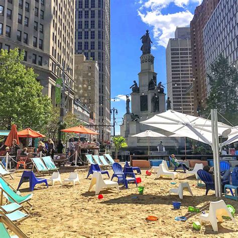 48 hours in Detroit | She is Wanderlust | Solo Female Travel Blog