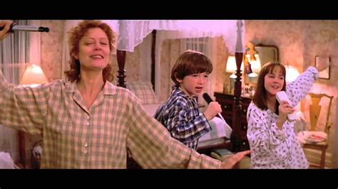 Stepmom & Hotel Bed: A Weekend of Unlikely Connection - iy84mrh
